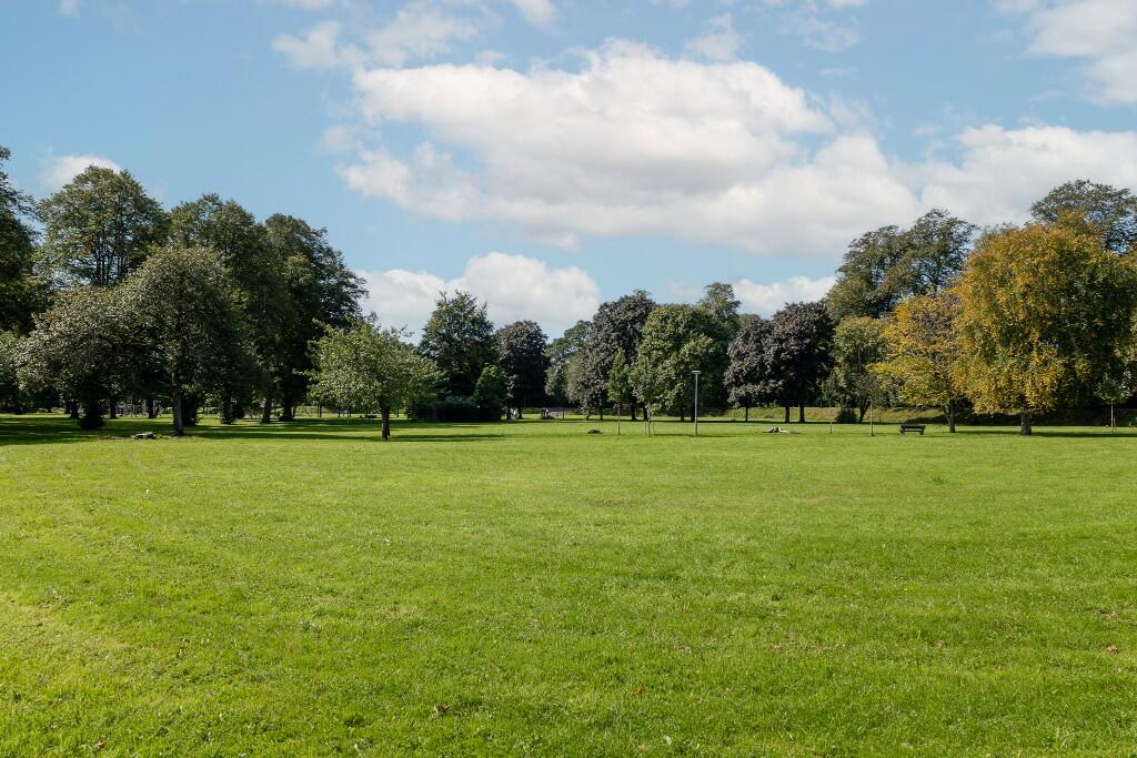 Waterside Street, Kilmarnock, KA1 - 8