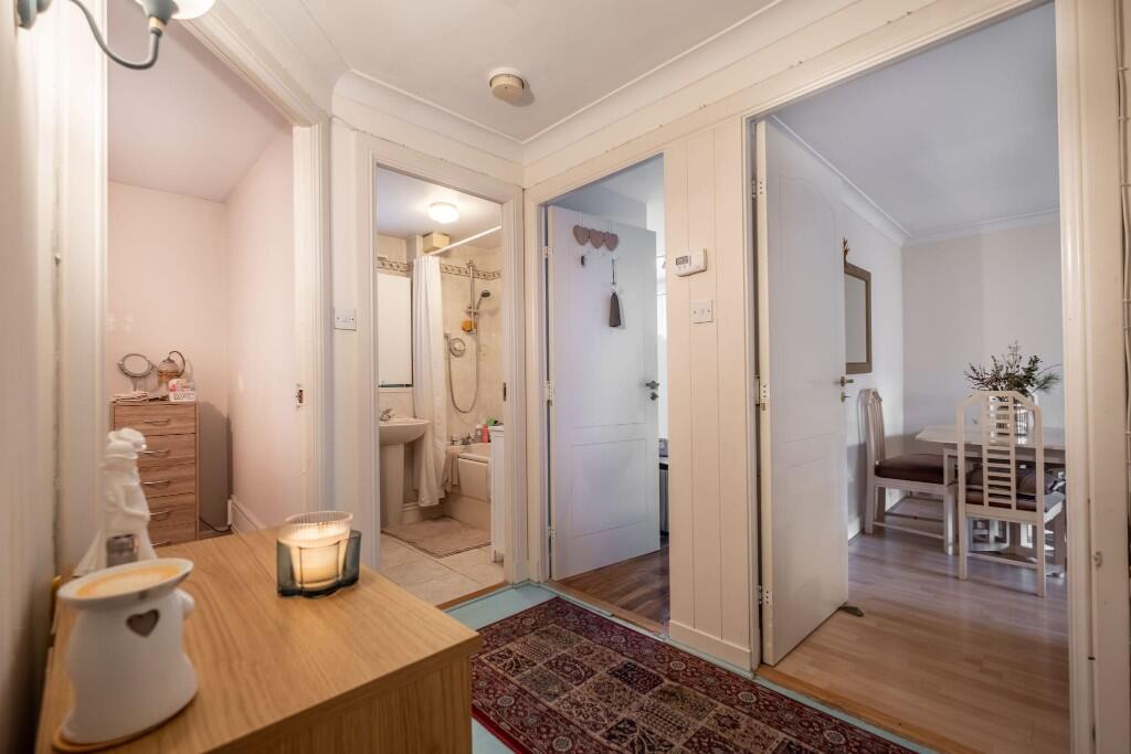 Millstream Court, Paisley, PA1 - 9