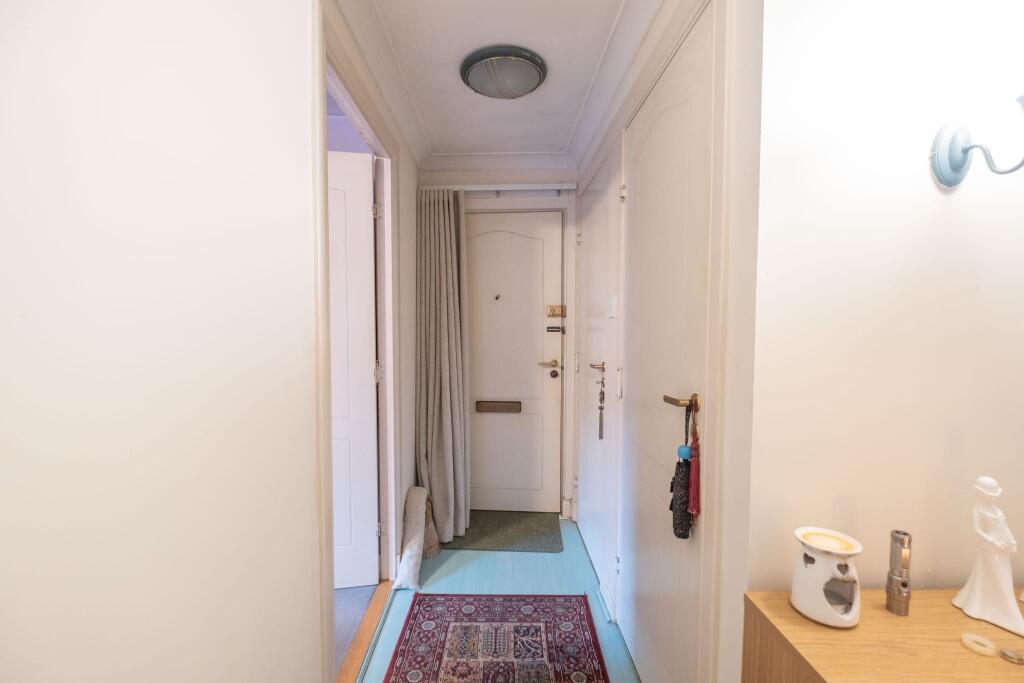 Millstream Court, Paisley, PA1 - 11