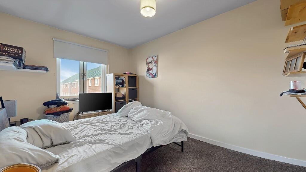 Dalveen Street, Glasgow, G32 - 21