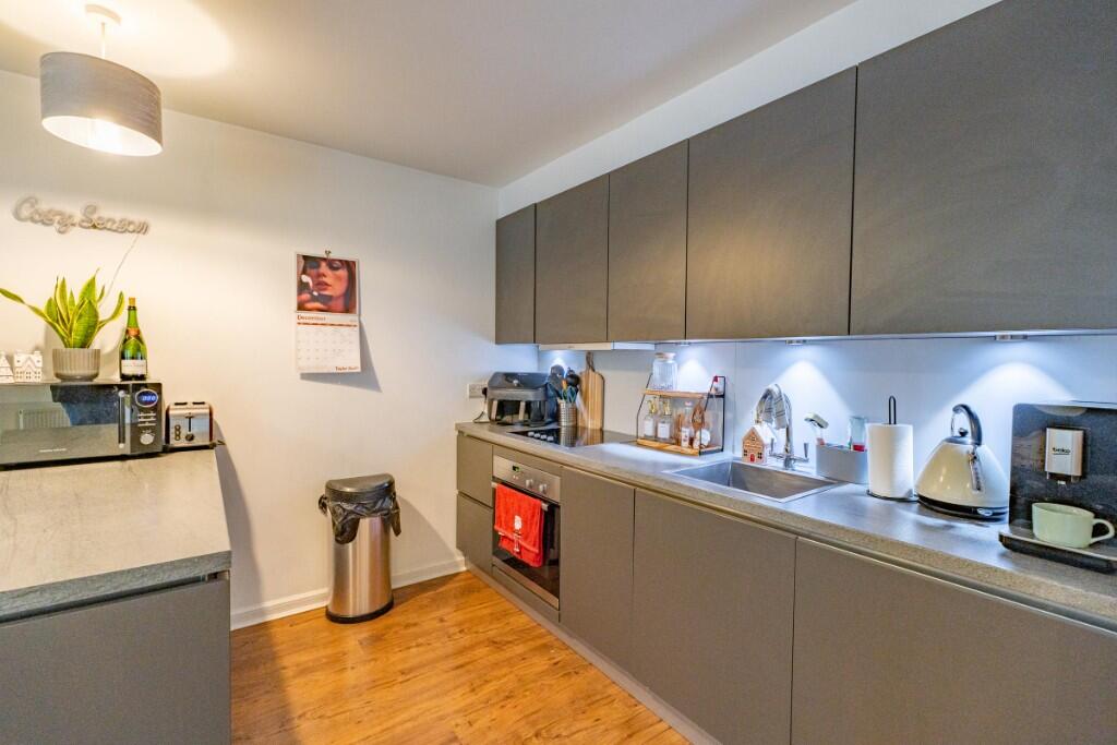 7 Balmoral Terrace, Aberdeen, AB10 - 6