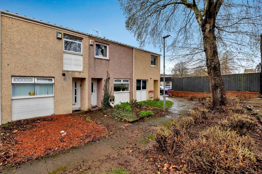 Cambusdoon Place, Kilwinning, Ayrshire, KA13 - 2
