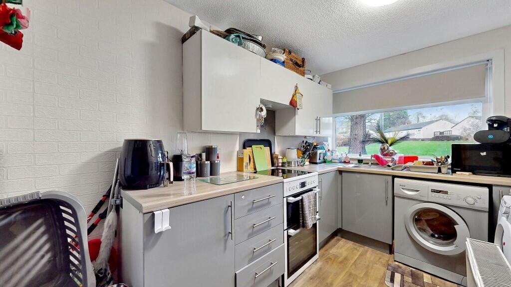 Cambusdoon Place, Kilwinning, Ayrshire, KA13 - 12