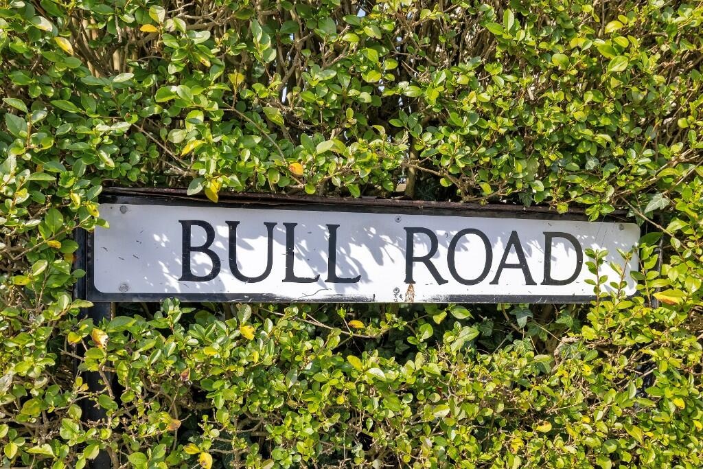 Bull Road, Glasgow, G76 - 2