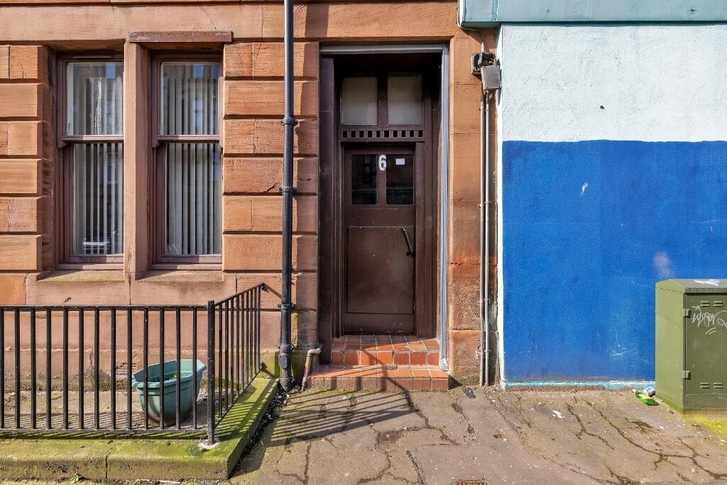 Burghead Place, Glasgow, G51 - 2