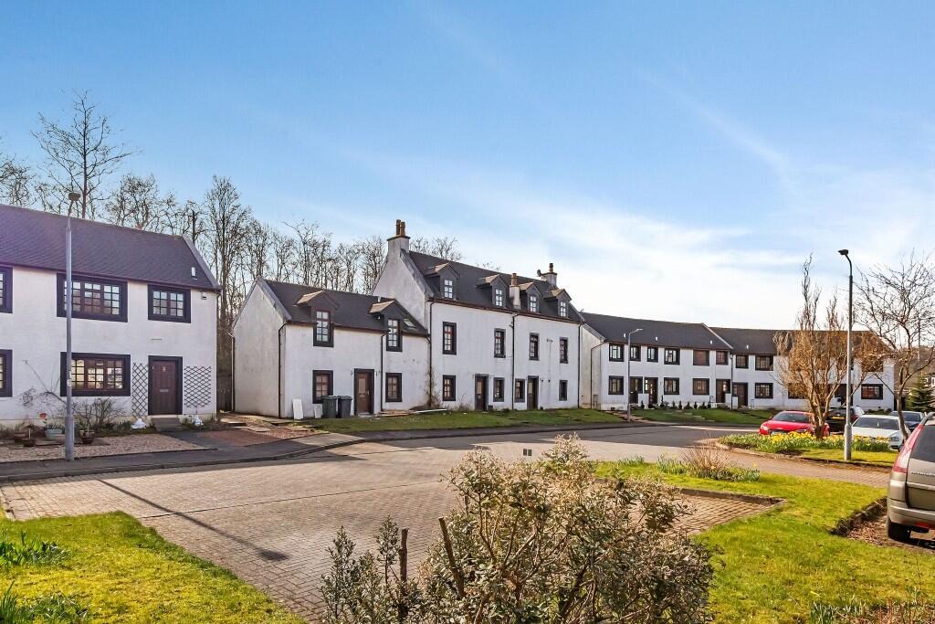 Stewart Place, Nether Catrine, KA5 - 2