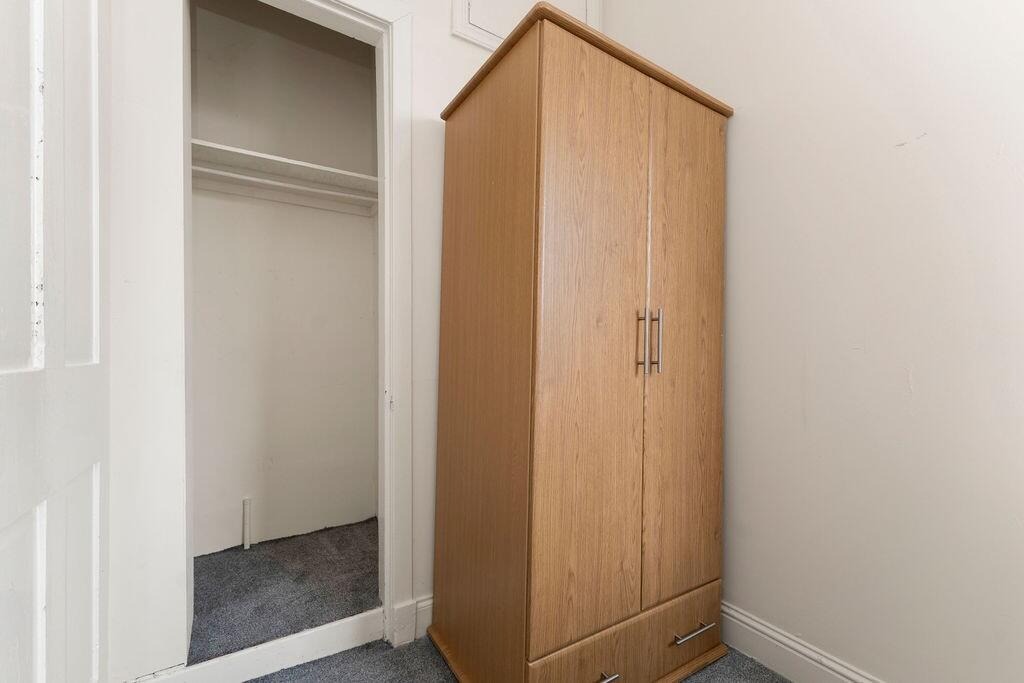 Step Row, Dundee, DD2 - 17