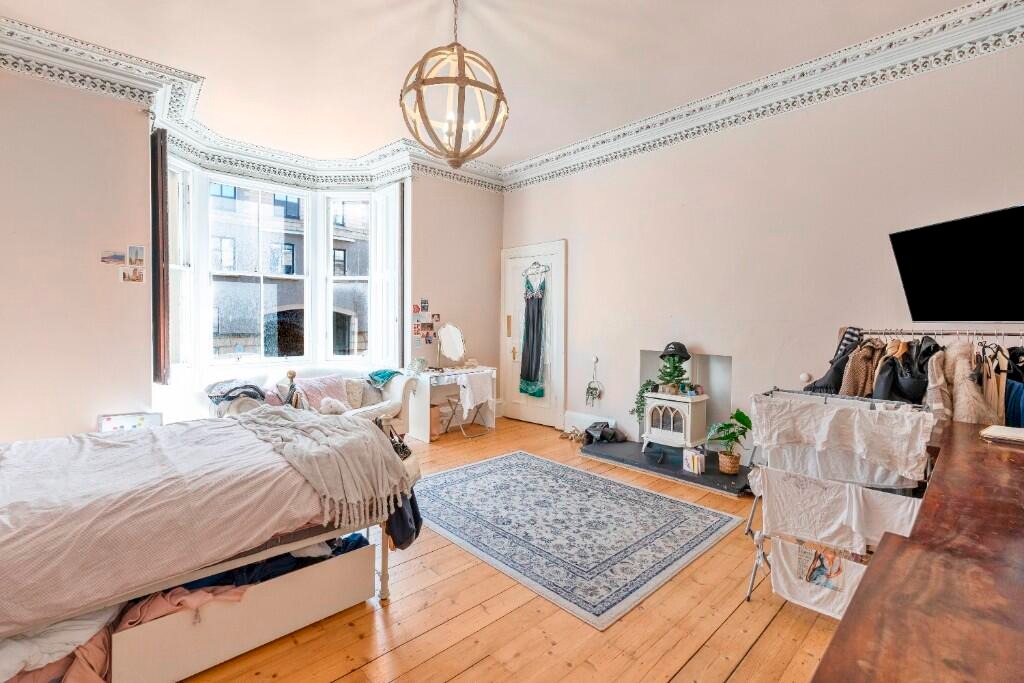 Bernard Terrace, Edinburgh, EH8 - 6