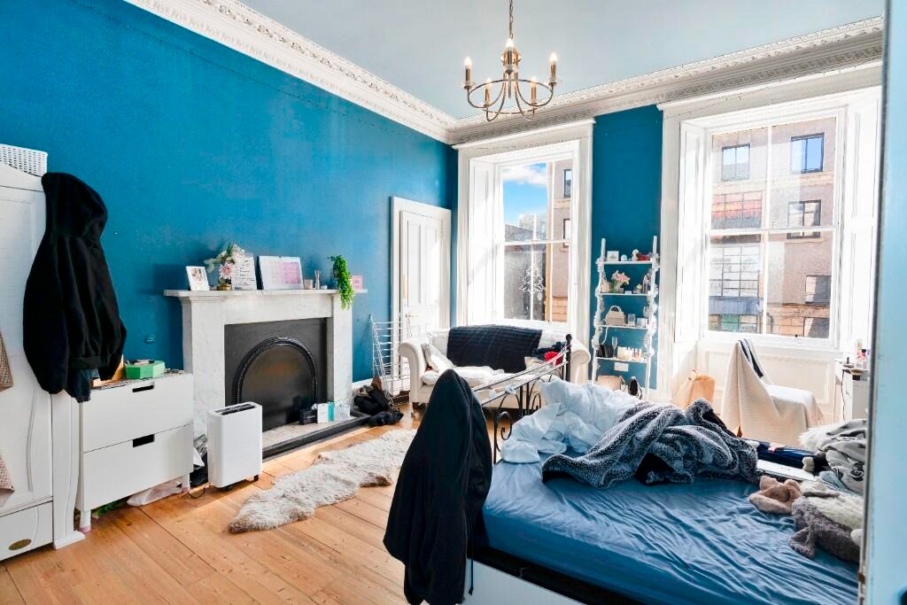 Bernard Terrace, Edinburgh, EH8 - 10