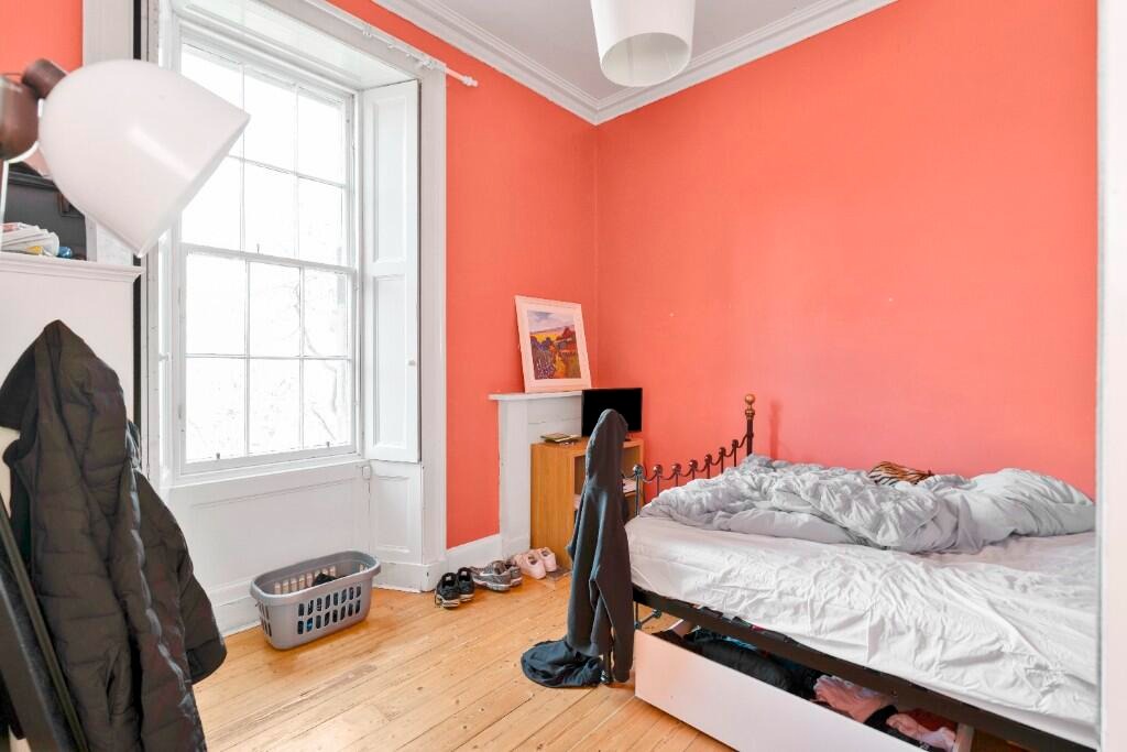 Bernard Terrace, Edinburgh, EH8 - 14