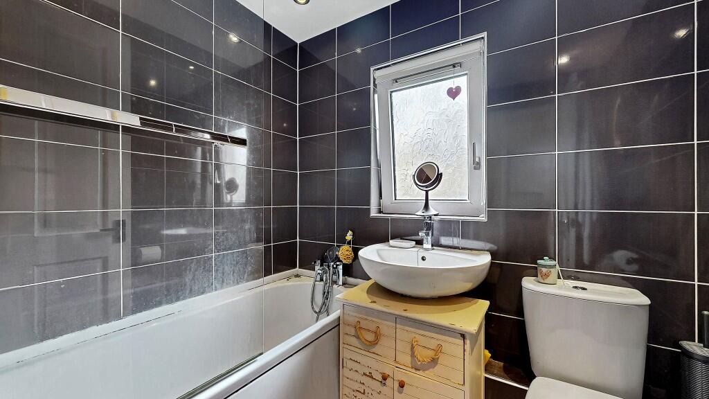 Baillie Drive, Glasgow, G71 - 27