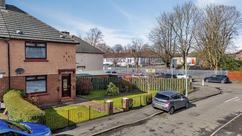 Mainhill Place, Glasgow, G69 - 2