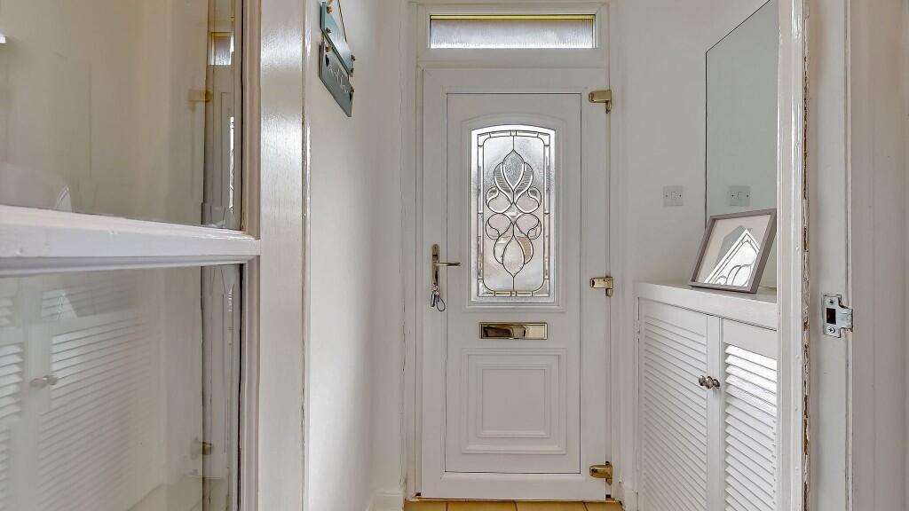 Mainhill Place, Glasgow, G69 - 6