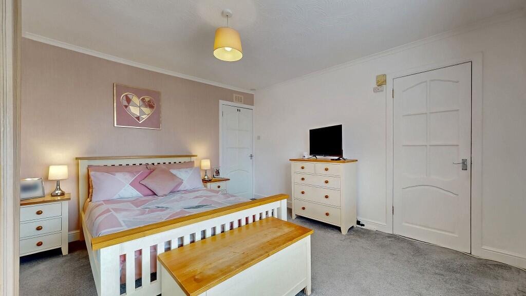 Mainhill Place, Glasgow, G69 - 17