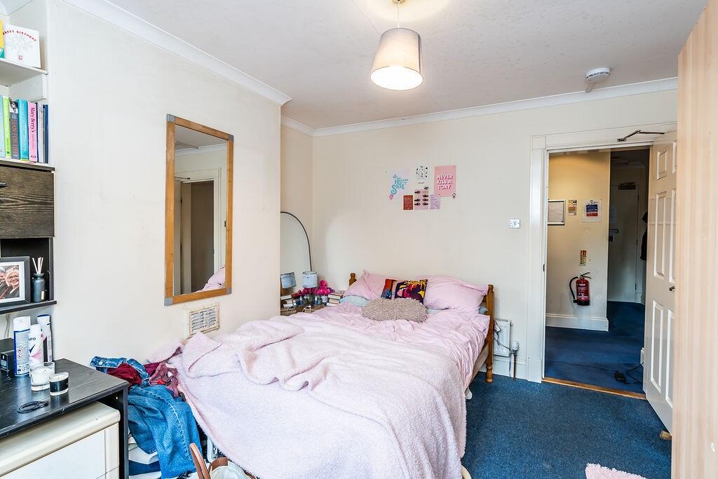 Craighouse Park, Edinburgh, EH10 - 4