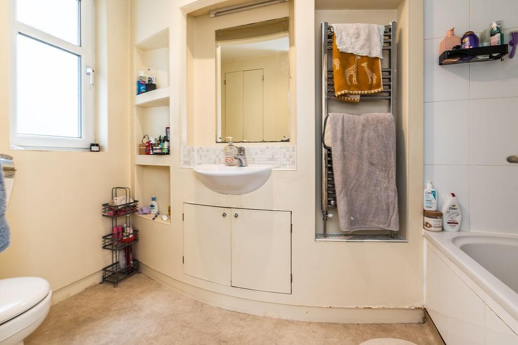 Craighouse Park, Edinburgh, EH10 - 8