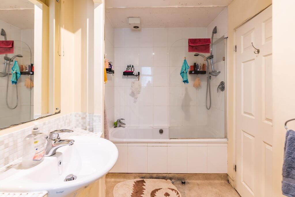 Craighouse Park, Edinburgh, EH10 - 12